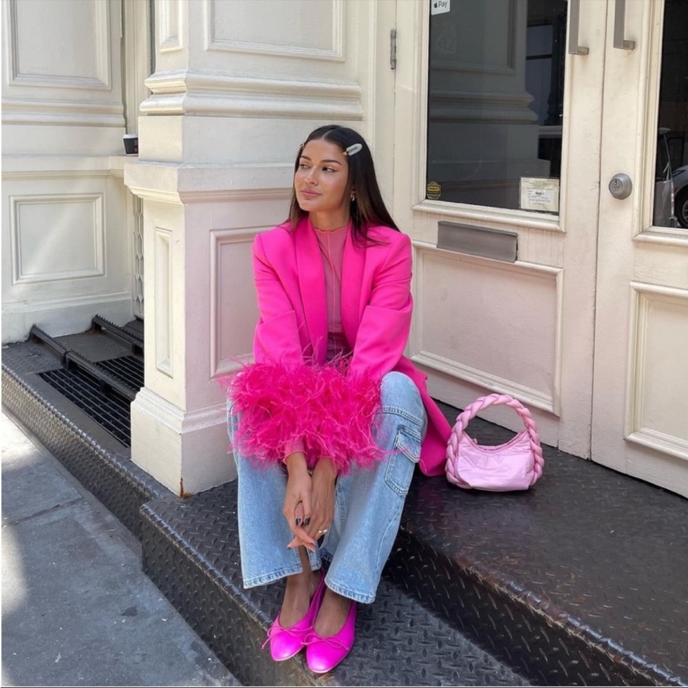 LAST FEW 🫶🏼 ZARA NWT BLOGGERS FAV PINK FEATHER BLAZER - Picture 11 of 16